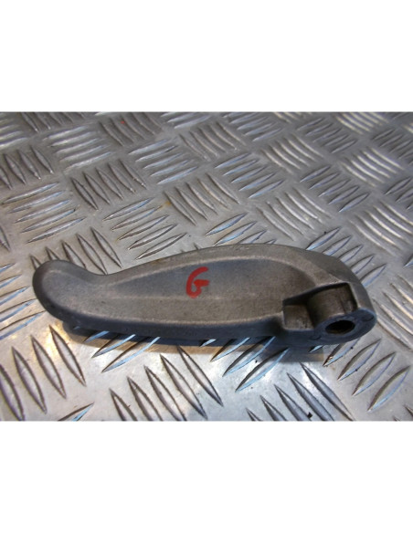 cale repose pied arriere gauche scooter mbk 125 doodo yamaha teos