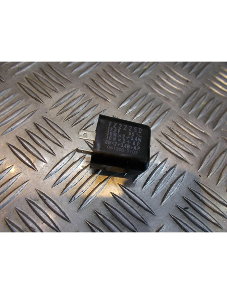 centrale clignotant scooter suzuki ah 80 address