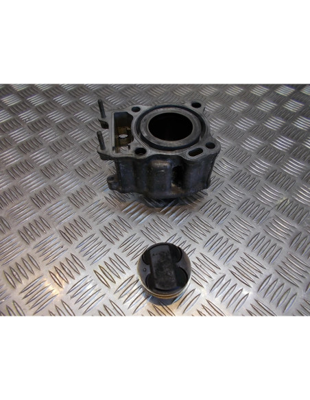 cylindre piston moteur scooter suzuki uc 125 epicuro