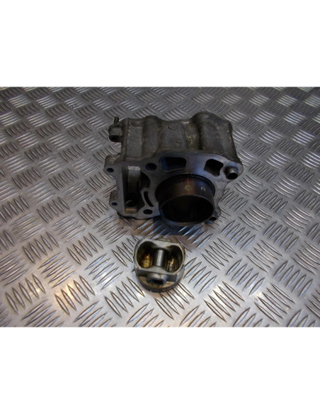 cylindre piston moteur scooter suzuki uc 125 epicuro