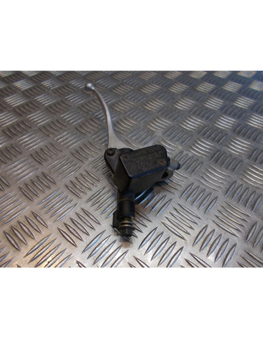 maitre cylindre frein avant scooter suzuki uc 125 epicuro