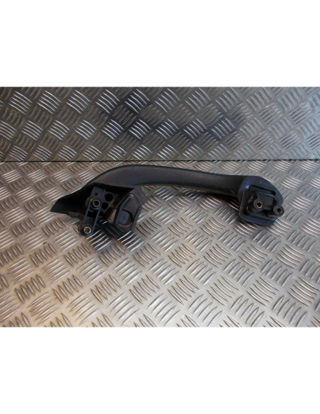 poignee maintien droit passager scooter piaggio 125 x9