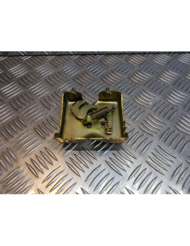 mecanisme verrouillage ouverture selle scooter honda 125 dylan