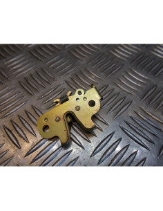 mecanisme verrouillage ouverture selle scooter peugeot 50 kisbee 4 temps 2