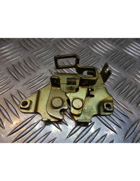 mecanisme verrouillage selle ouverture scooter sym 50 fiddle 2