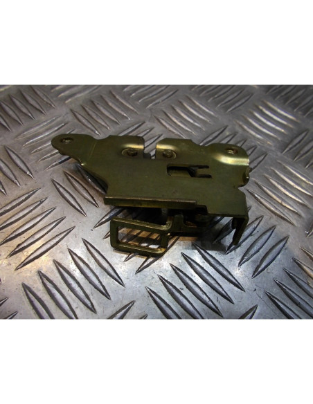 mecanisme verrouillage selle ouverture scooter sym 50 fiddle 2