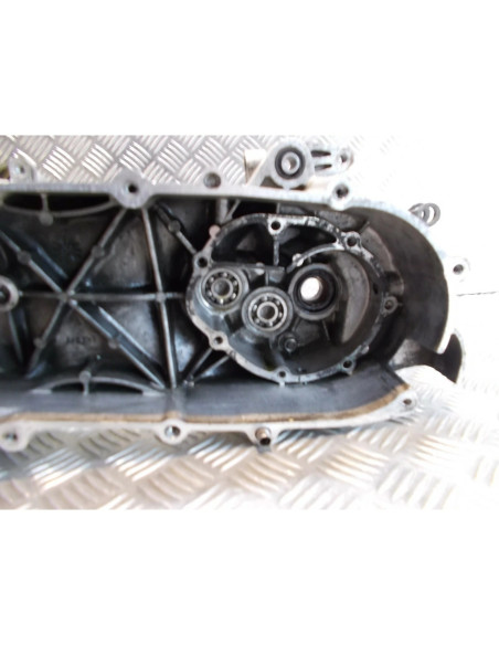 bas moteur vilebrequin carter moteur scooter sym 125 attila ...