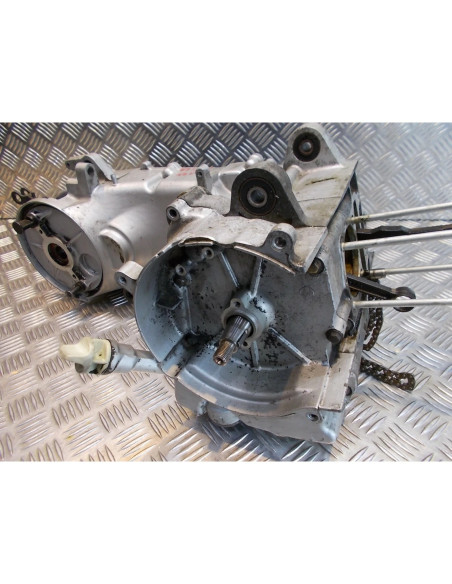 bas moteur vilebrequin carter moteur scooter sym 125 attila ...