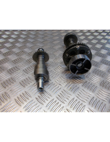 arbre pignon moteur entrainement alternateur moto kawasaki zrx 1200 zrt20a 2004