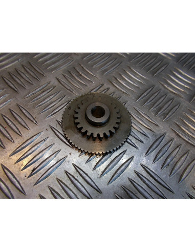 pignon entre roue libre et demarreur moto revatto 125 roadster