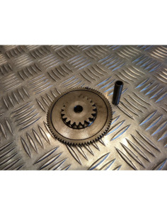 pignon entre roue libre et demareur moto Honda vf 400 f vff nc13
