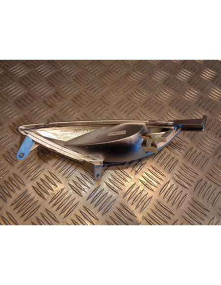 clignotant avant droit scooter malaguti 50 125 centro v parts 12469 bihr