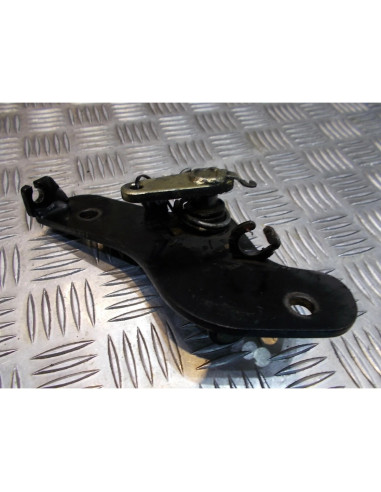 platine pour repose cale pied avant droit moto hyosung ga 125 f cruise 2 km4mf4