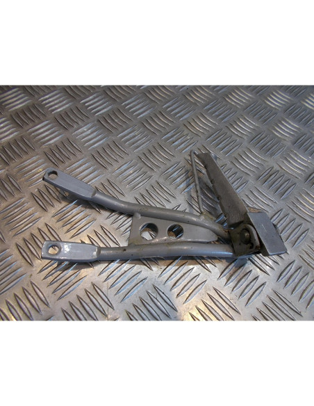 platine repose cale pied arriere gauche arg moto peugeot 50 xr6