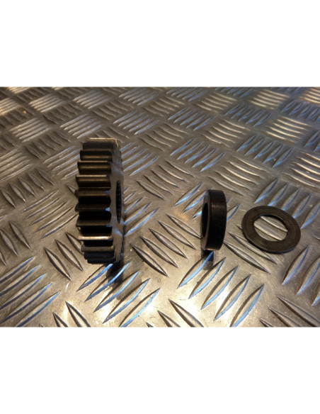 pignon moteur moto Honda vf 400 f vff nc13