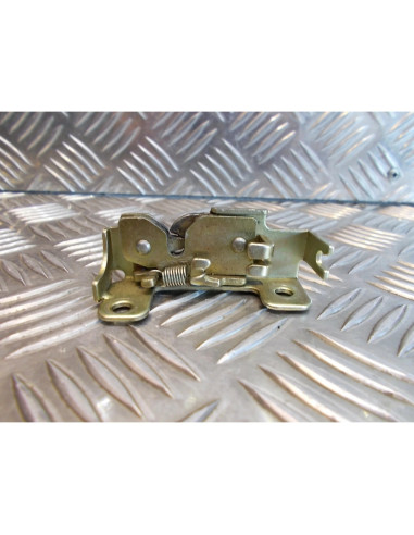 mecanisme verrouillage ouverture selle scooter kymco 50 like 2 temps