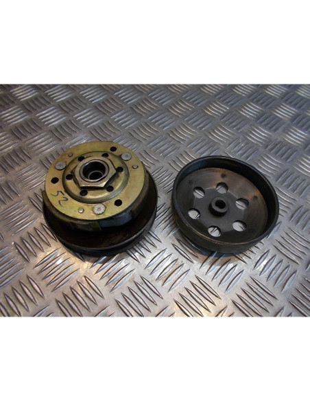 embrayage cloche correcteur couple scooter derbi 50 vamos