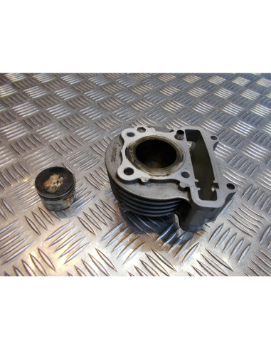 cylindre piston scooter kymco 50 agility 4 temps 12 pouces