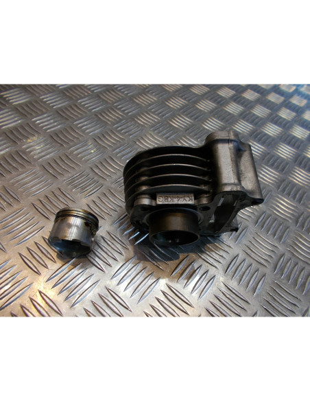cylindre piston scooter kymco 50 agility 4 temps 12 pouces