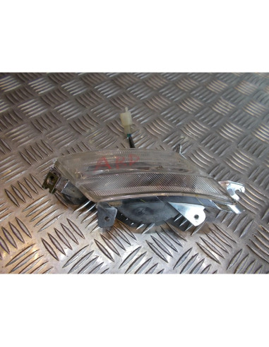 clignotant arriere droit scooter kymco 50 like 2 temps