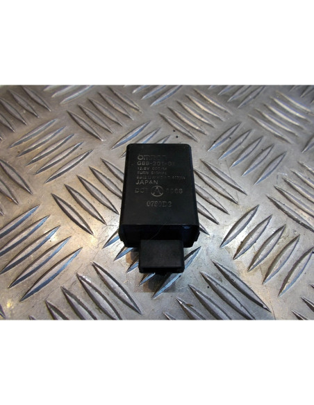 centrale clignotant scooter honda 125 pantheon 2 temps