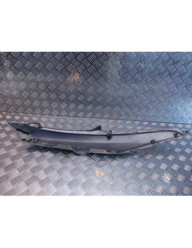 cache platique carenage aile arriere gauche moto scooter suzuki 125 address fl s