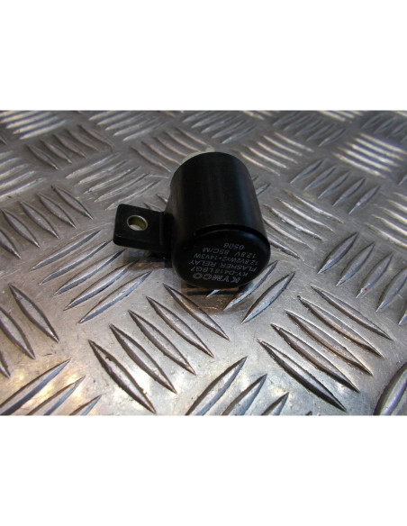 centrale clignotant scooter kymco 125 people s