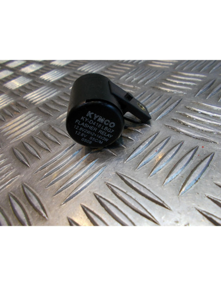 centrale clignotant scooter kymco 125 people s