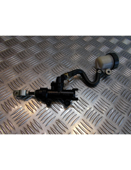 maitre cylindre frein arriere moto kymco 125 quannon rfbr30000