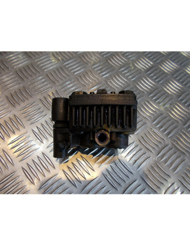 etrier de frein avant scooter aprilia 125 scarabeo zd4pca