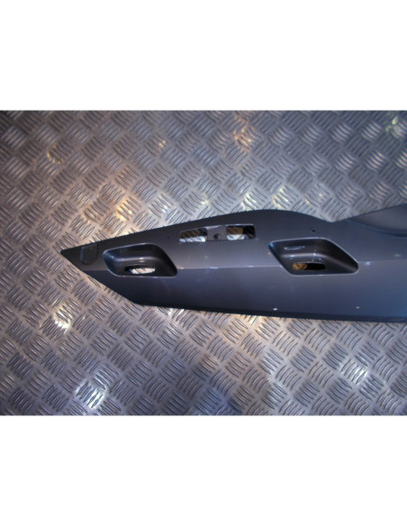 cache lateral arriere droit carenage moto bmw r 1200 rt r12t k26