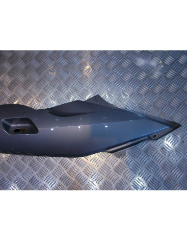 cache lateral arriere droit carenage moto bmw r 1200 rt r12t k26