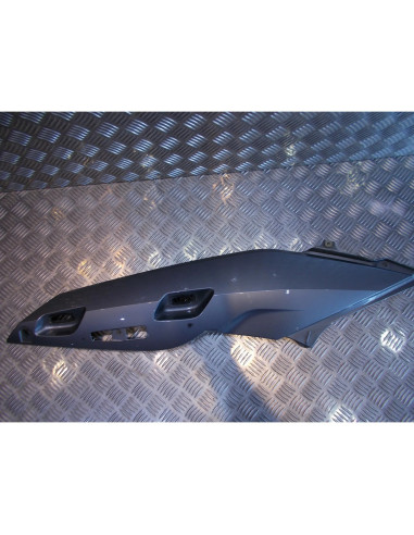 cache lateral arriere gauche carenage moto bmw r 1200 rt r12t k26