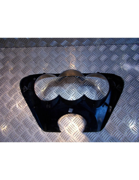 cache plastique entourage compteur vitesse scooter peugeot 125 satelis rs