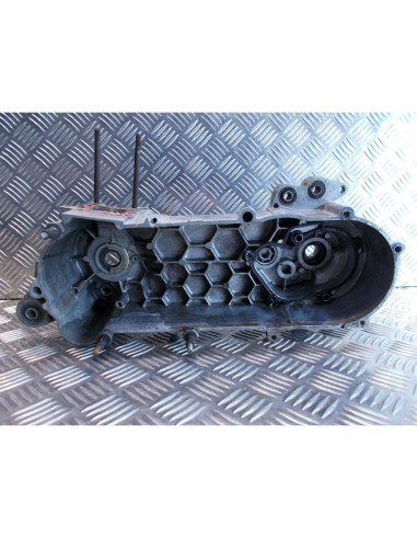 carter moteur gauche kp03 scooter pgo 50 comet