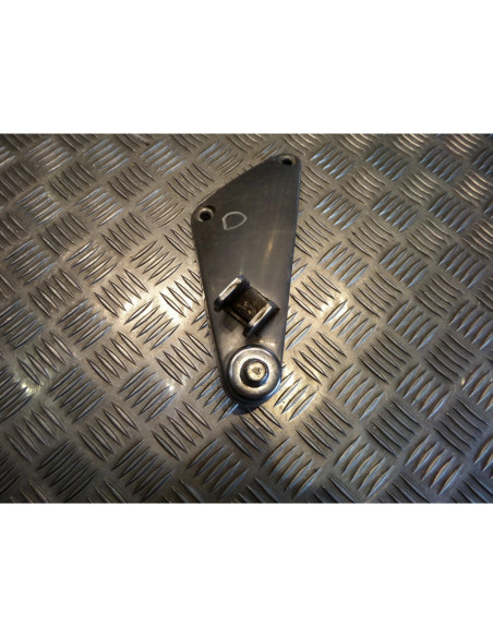 platine de repose cale pied arriere droit moto Kawasaki en 500 Indiana en500a