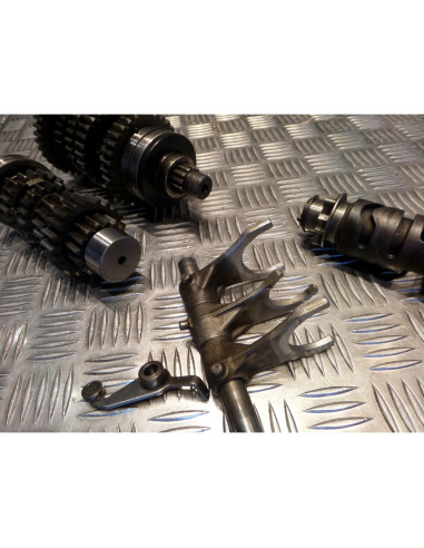 boite de vitesse moto Suzuki gsf 600 bandit gn77a