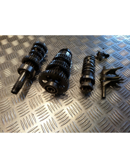 boite de vitesse moto Honda vf 400 f vff nc13