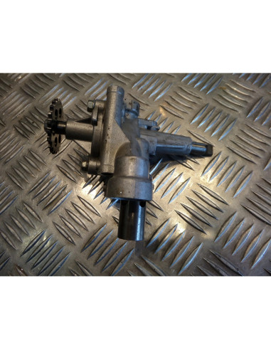 pompe a huile moto Honda vf 400 f vff nc13