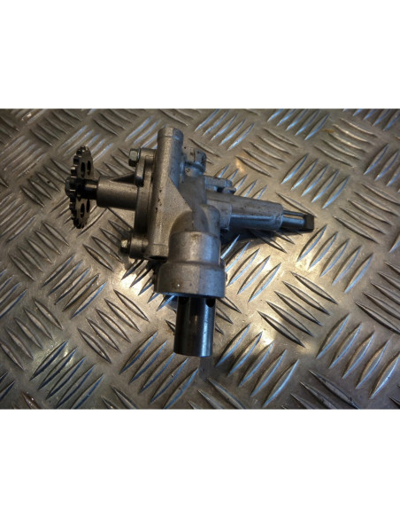 pompe a huile moto Honda vf 400 f vff nc13