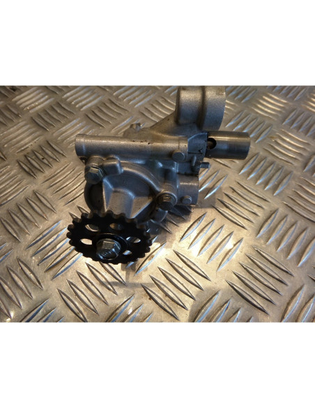 pompe a huile moto Honda vf 400 f vff nc13