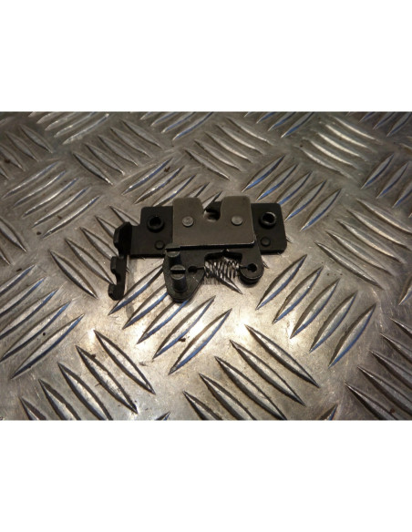 mecanisme verrouillage ouverture selle scooter gilera nexus 125 ie zapm357 2009