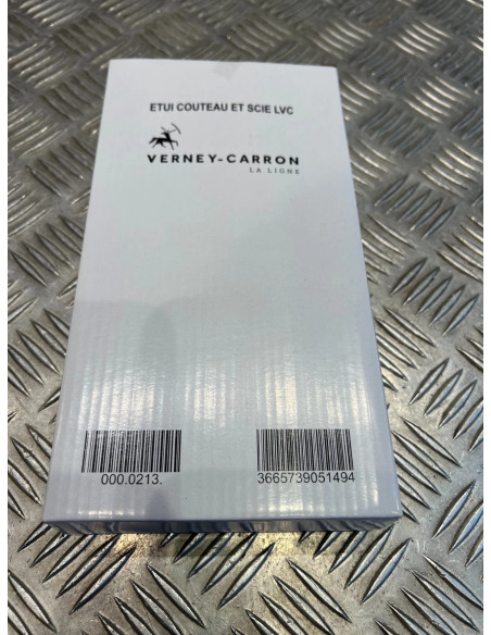 etui avec couteau + scie ligne verney carron nature randonne jardin camping