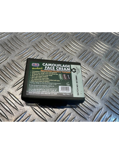 boite compacte 3 creme maquillage camo woodland bcb camouflage