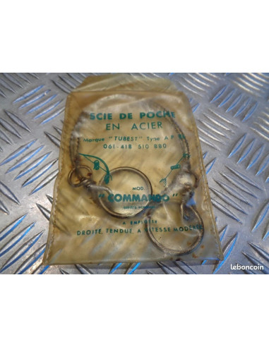 Scie fil commando armée française survivalisme nature coupe bois