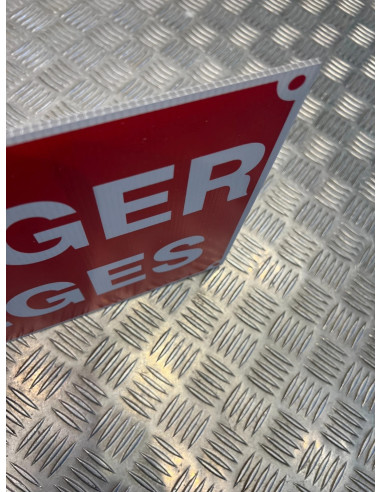 Panneau danger pieges akilux 26 x 20cm