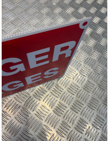 Panneau danger pieges akilux 26 x 20cm