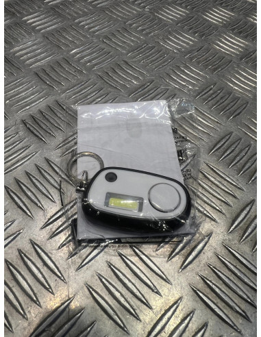 alarme poche compacte anti agression sos sirene lampe flash LED puissante 3 mode