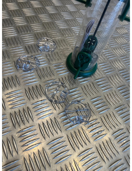 kit 4 perchoirs de mangeoires perchoirs niger et cacahuete oiseaux ergonomiques