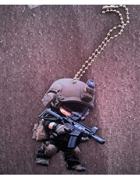 porte cle pendentif soldat militaire neuf